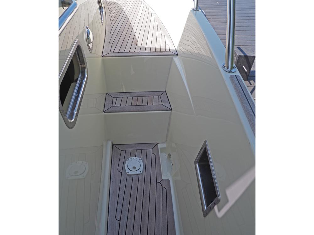  Deckausr&uuml;stung